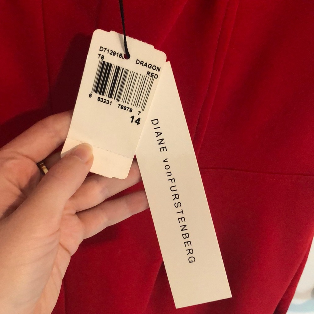 DVF Red Dress - Picture 3 of 3